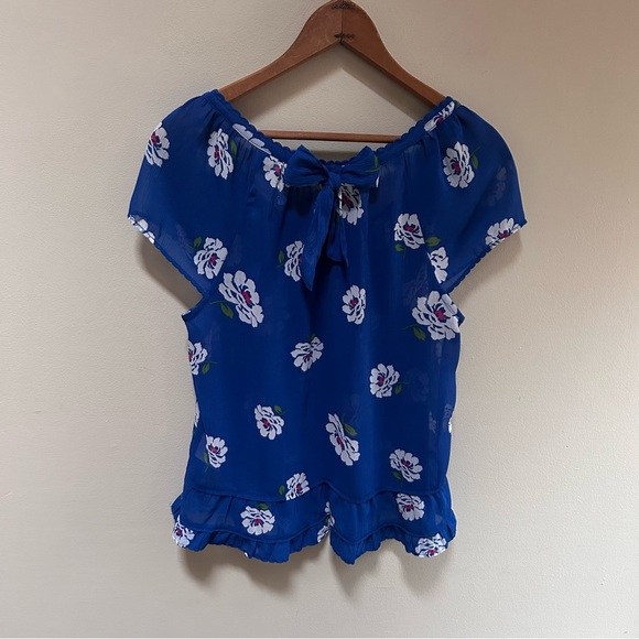 Abercrombie & Fitch~ Blue Floral Sheer Chiffon Tie Bow Ruffle Shirt in Medium - Picture 4 of 12